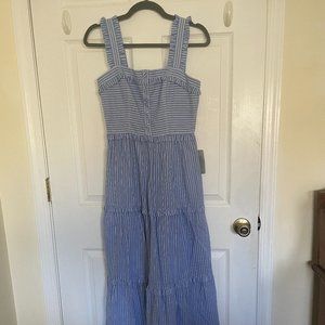 Gal Meets Glam -  Courtney